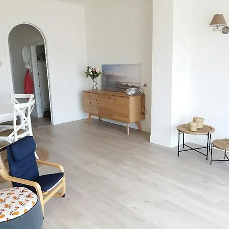 Spacious Bright On The Seawall In Zeebrugge 公寓 *